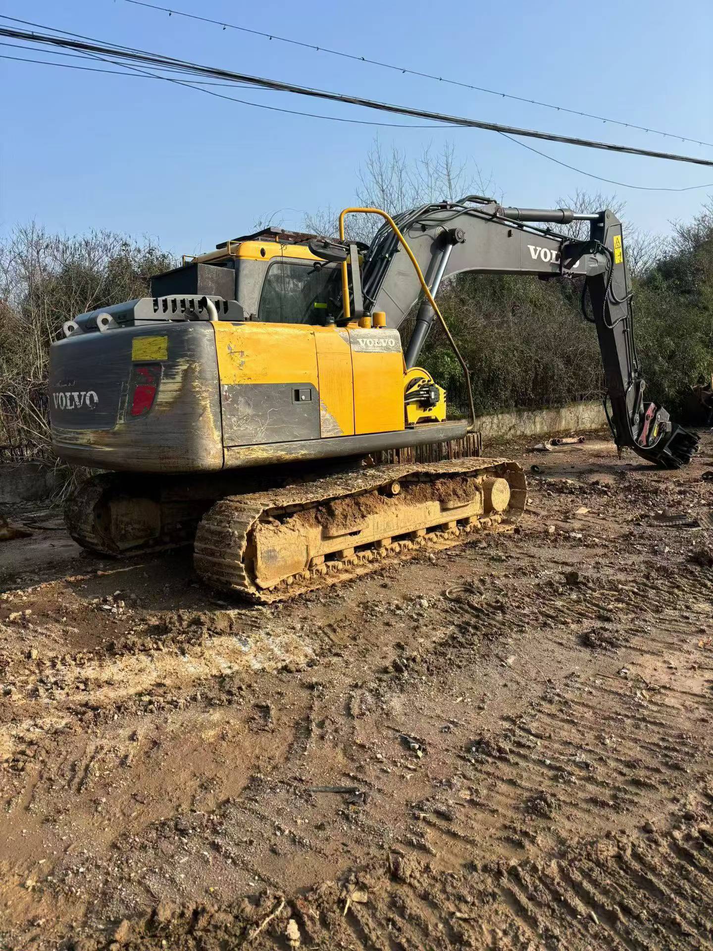 Used Volvo L120E Excavator 2018 Model / 6