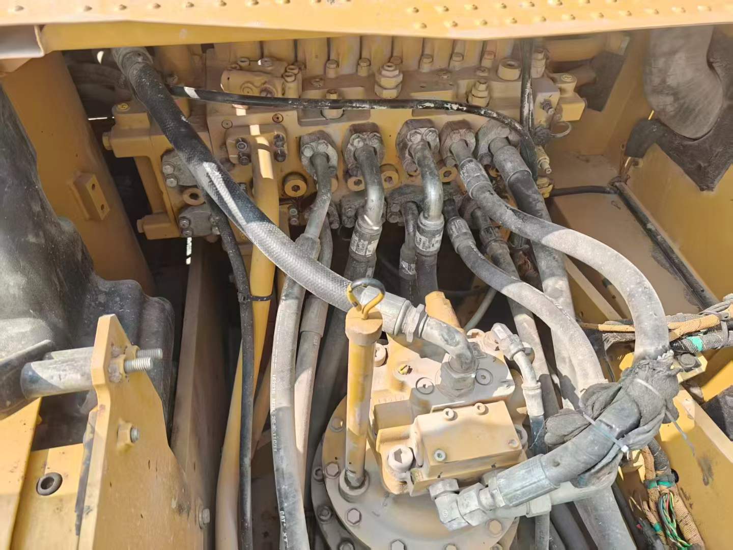 Used Caterpillar 320GC Excavator 2019 Model / 3