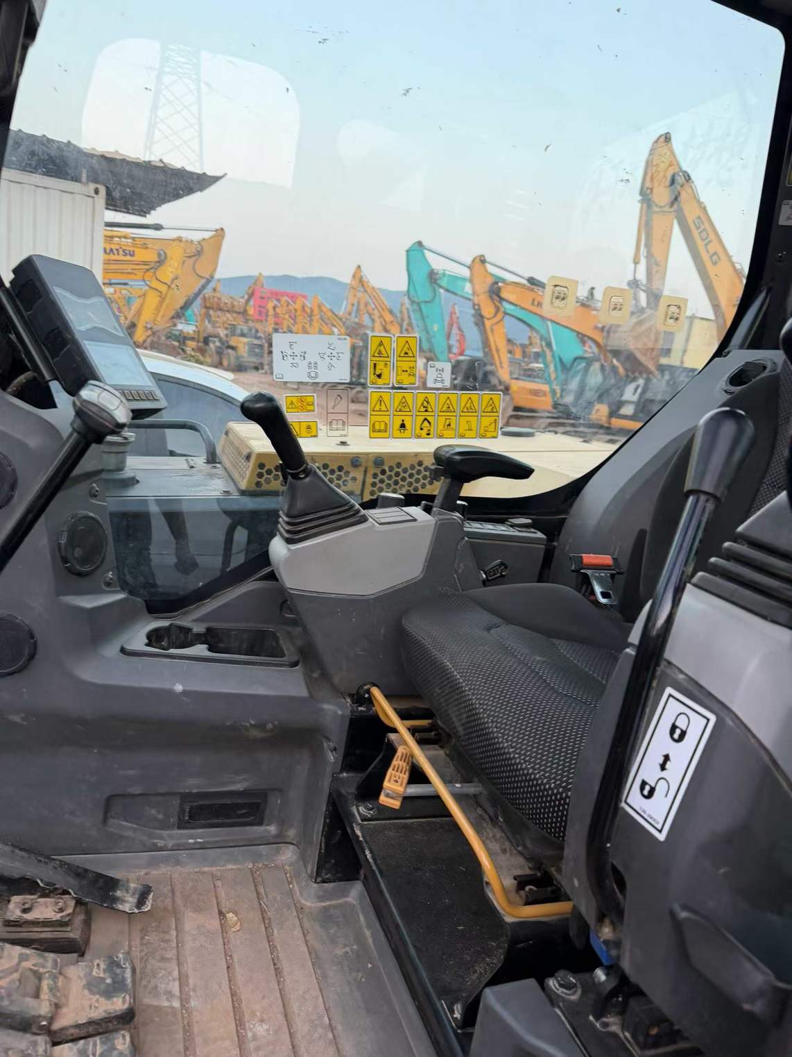 Used Caterpillar 306D Excavator 2021 Model / 3