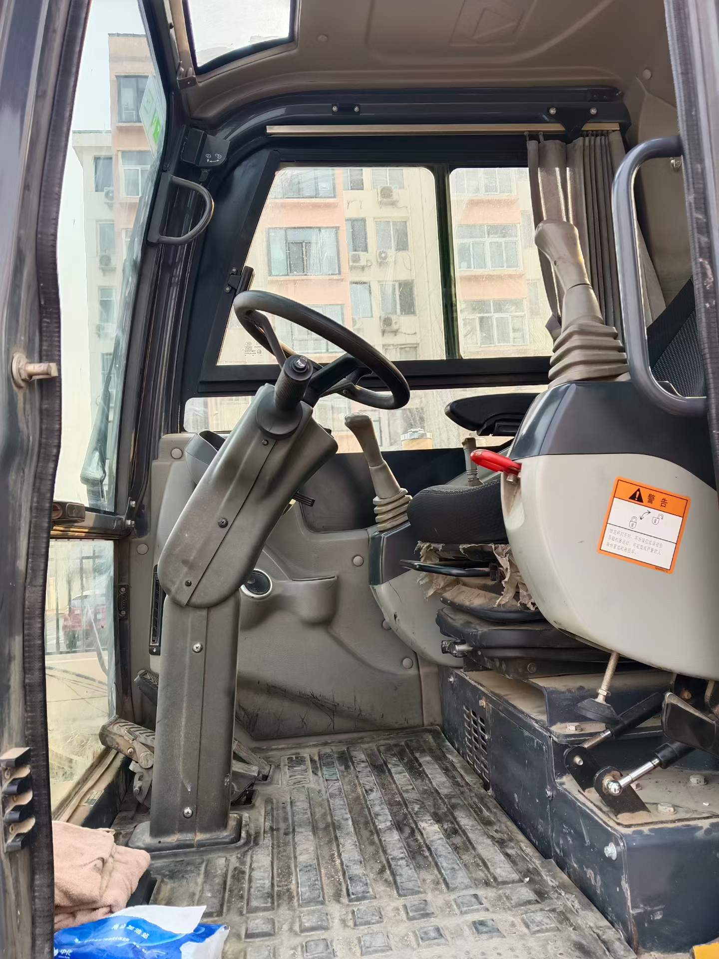 Used XCMG XE60 Excavator 2016 Model / 7