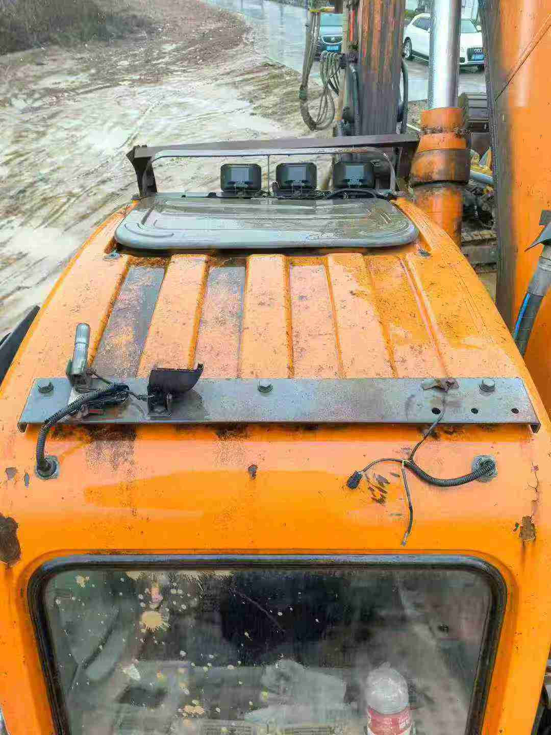 Used Doosan DH420LC-7 Excavator 2014 Model / 9