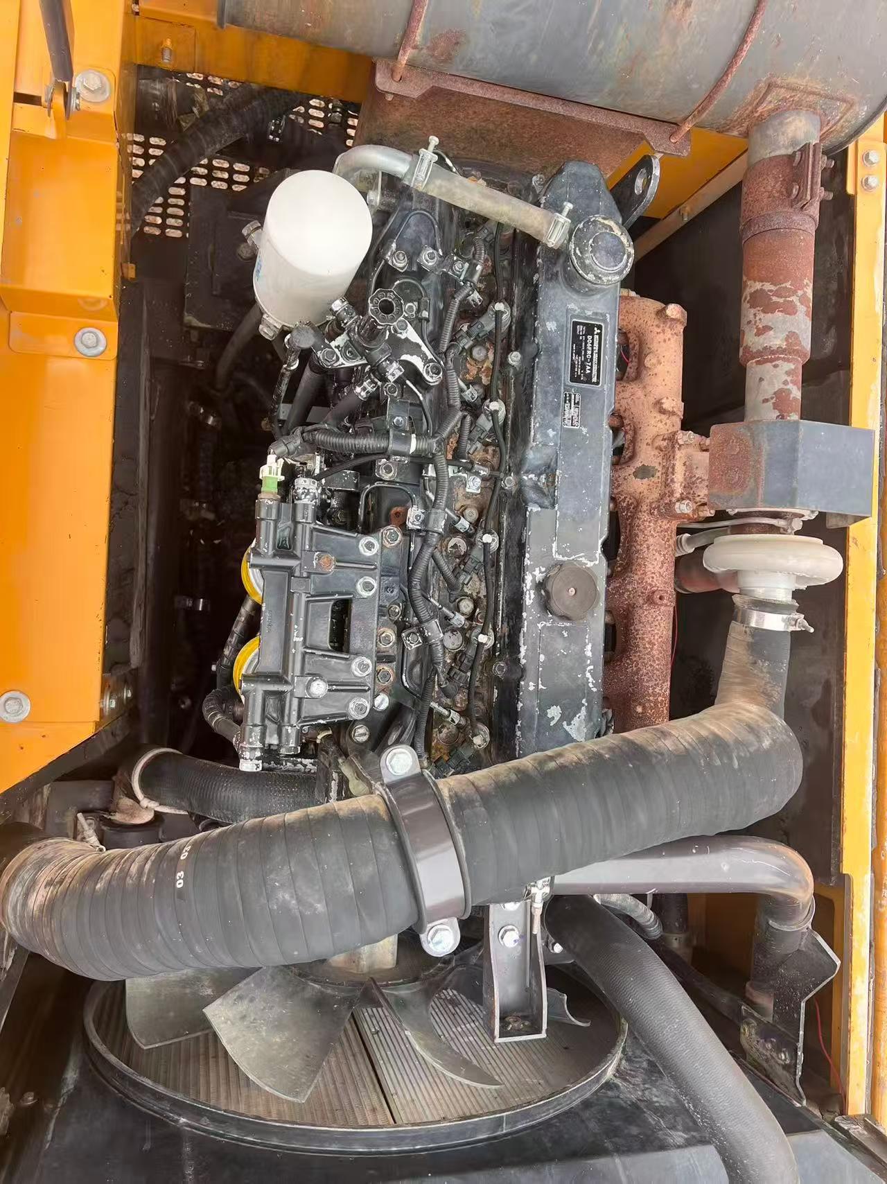 Used Sany SY265C Excavator 2015 Model / 5