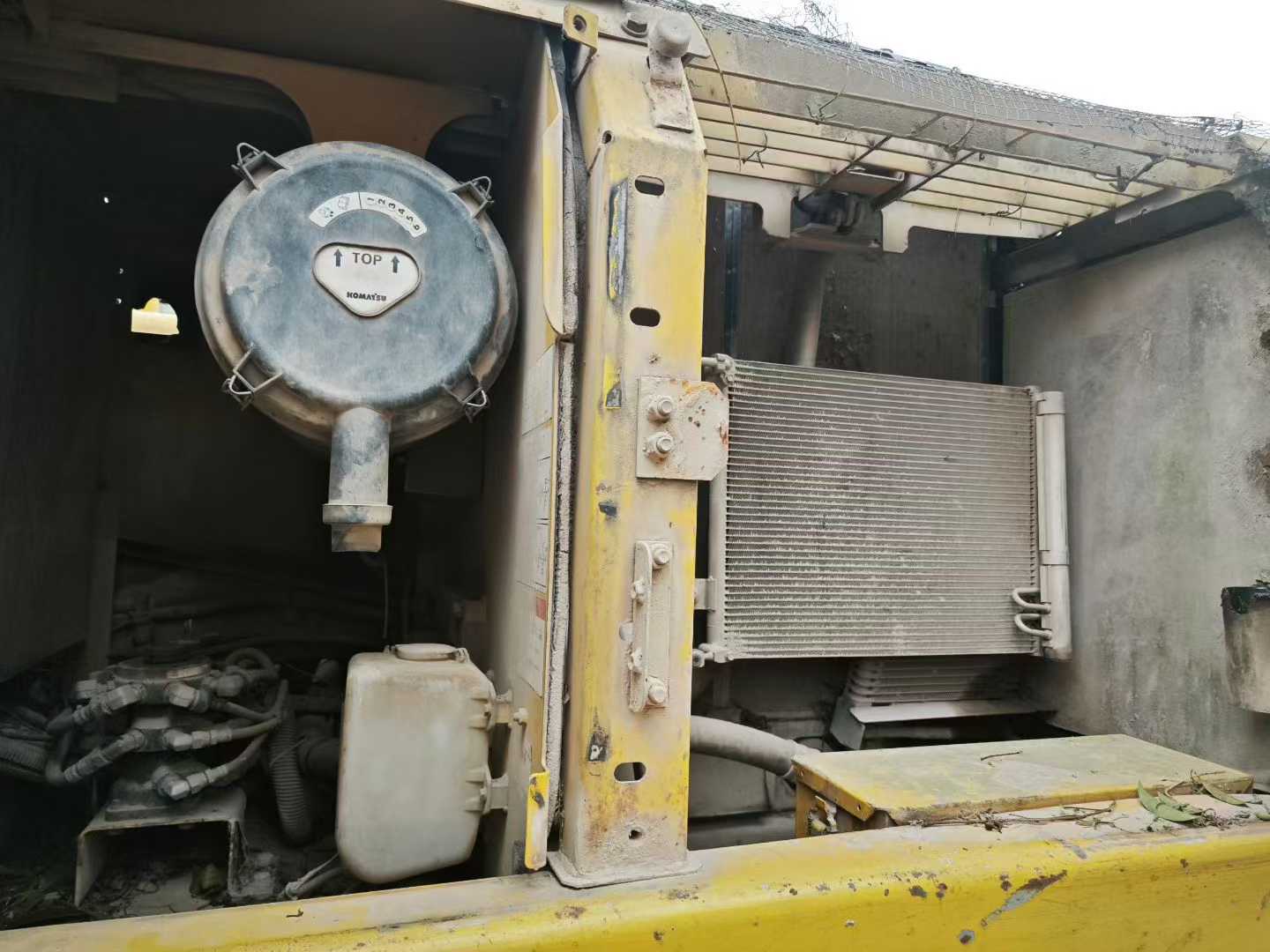 Used Komatsu PC200-8 Excavator 2016 Model / 4