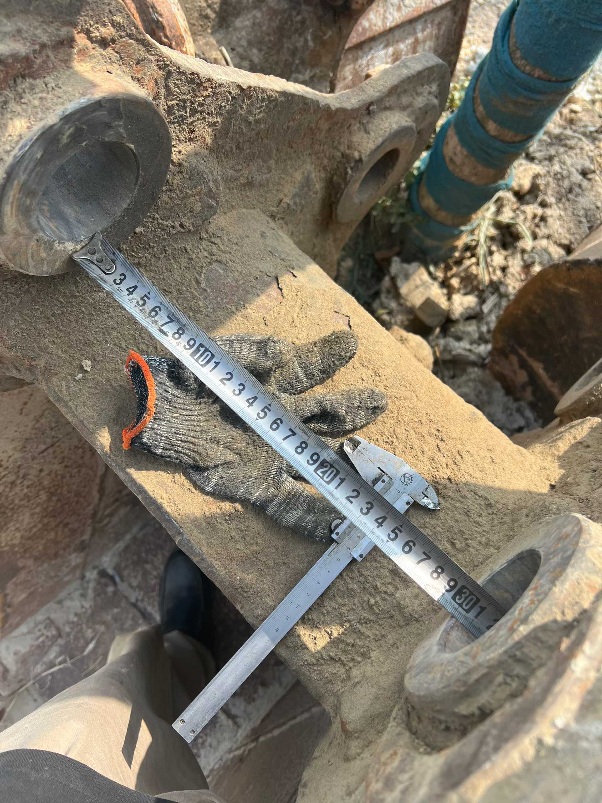 Used Caterpillar E200B Excavator 2016 Model / 6