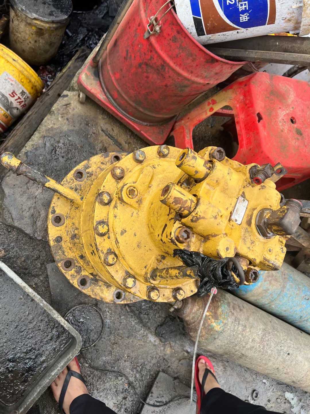 Used Caterpillar E200B Excavator 2016 Model / 2