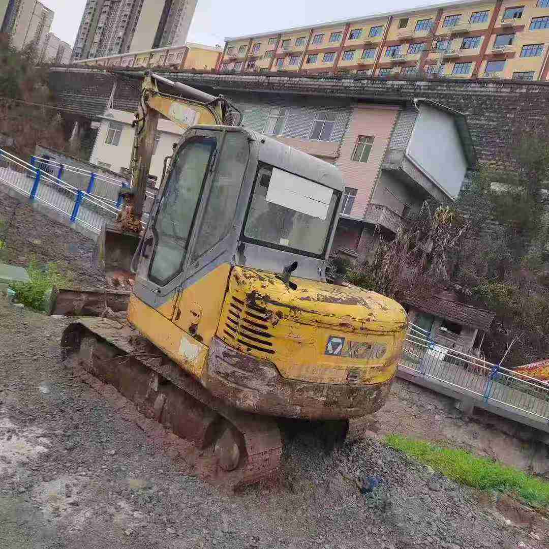 Used XCMG XE65D Excavator 2016 Model / 3