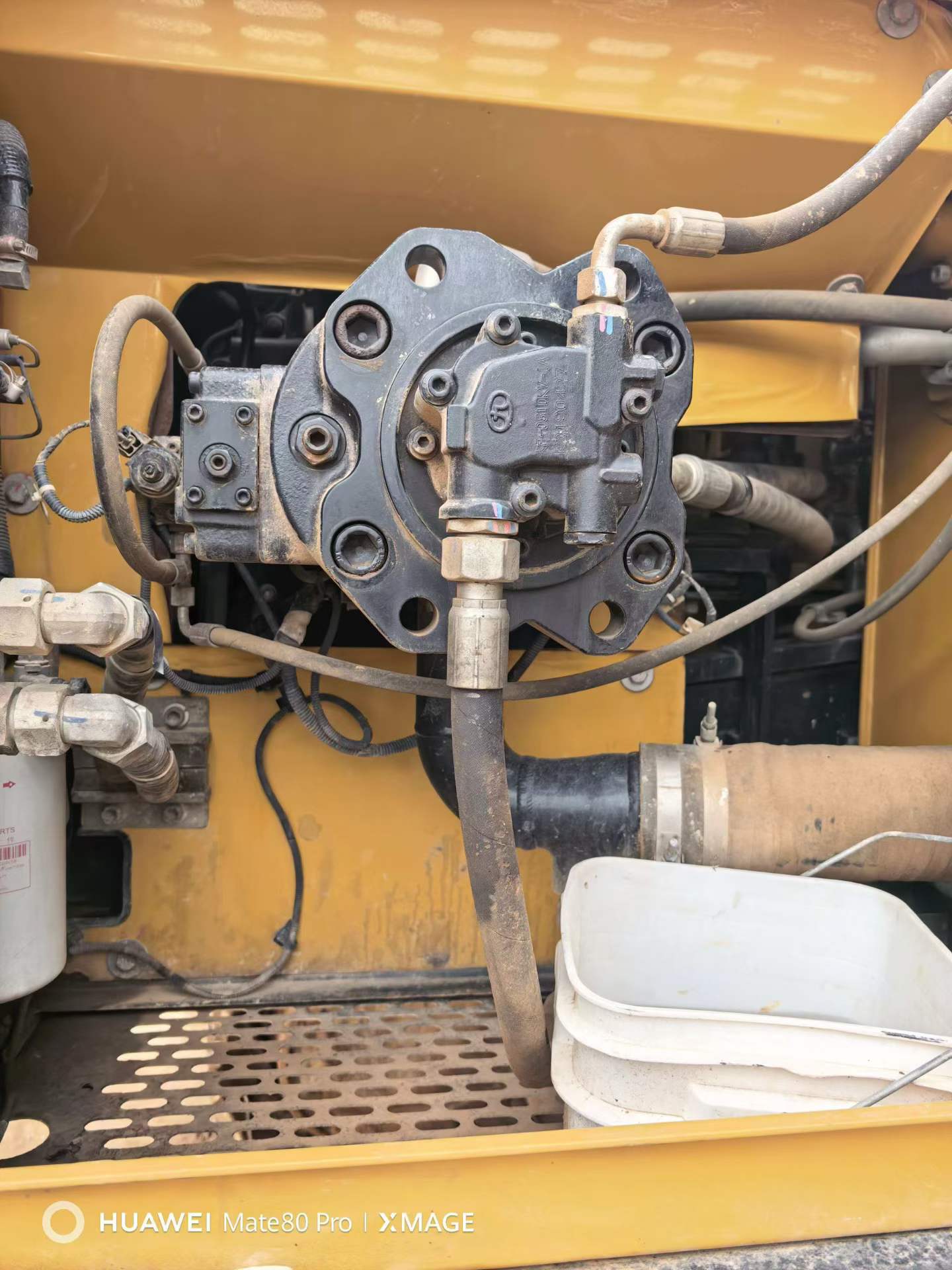 Used Sany SY200C Excavator 2016 Model / 8