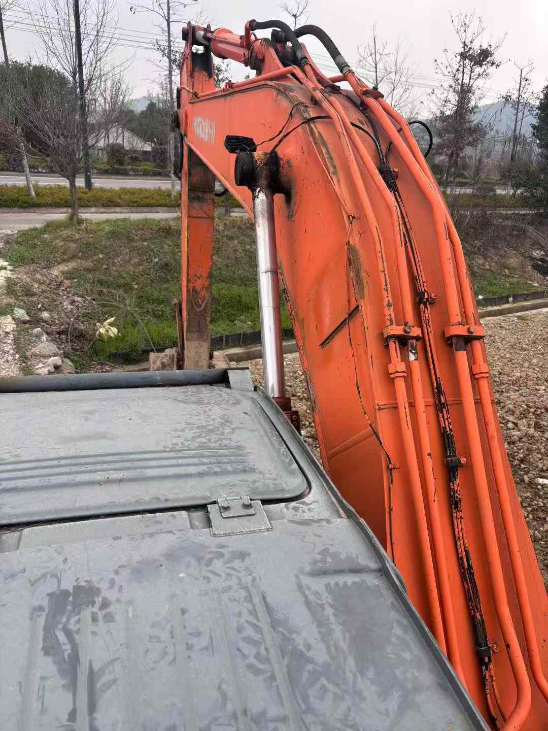 Used Hitachi ZX200-6 Excavator 2016 Model / 3