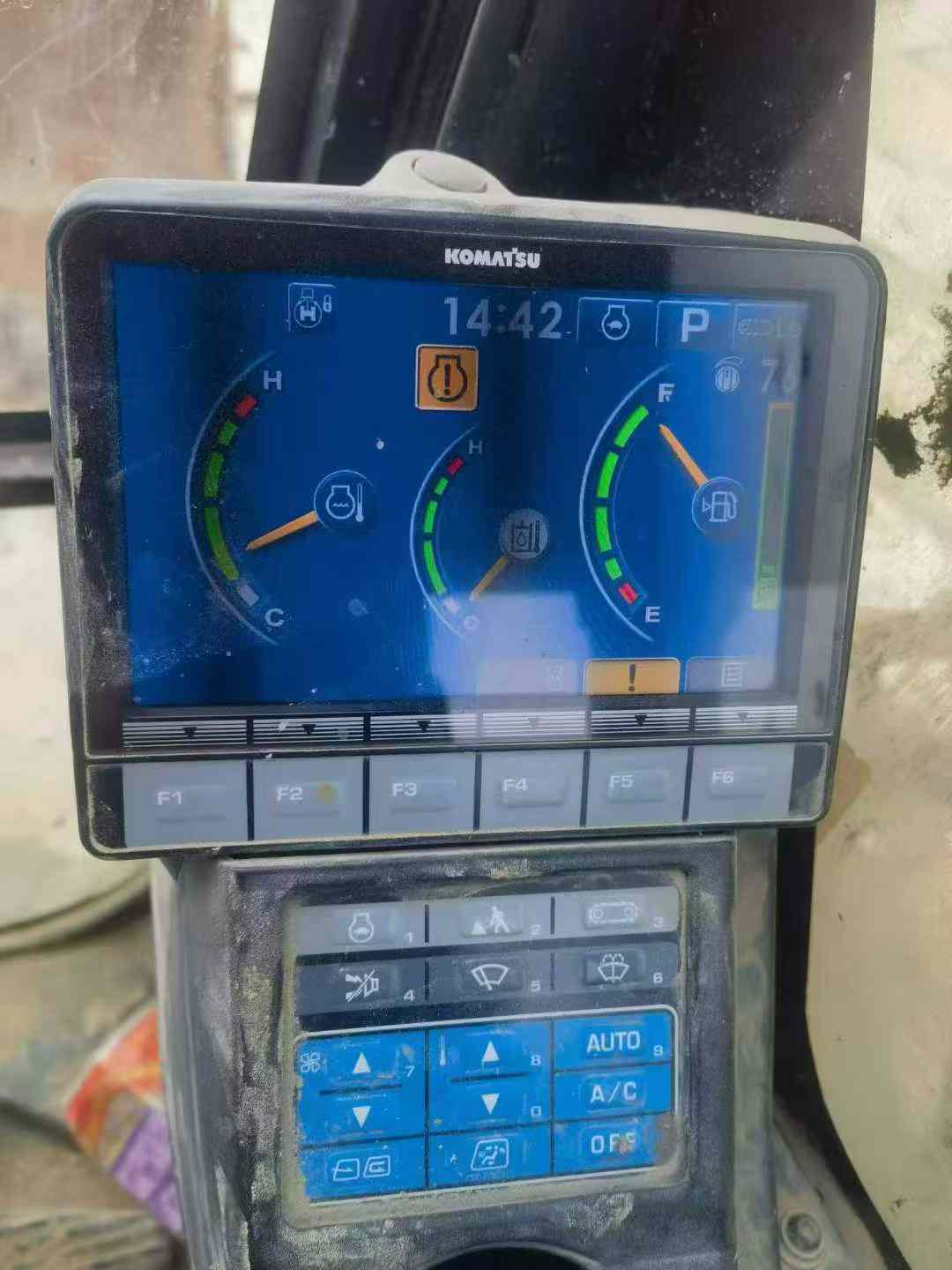 Used Komatsu PC110-7 Excavator 2018 Model / 9