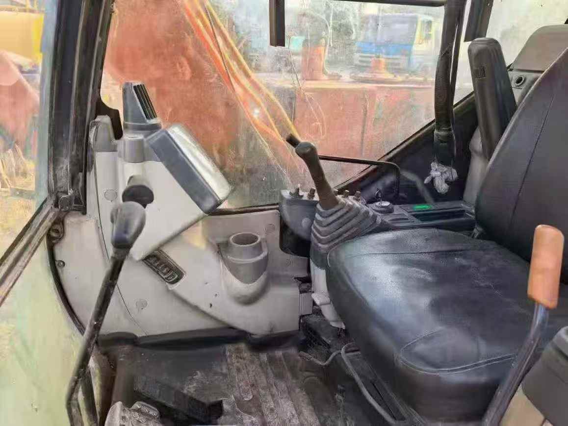 Used Hitachi ZX60-5G Excavator 2014 Model / 7