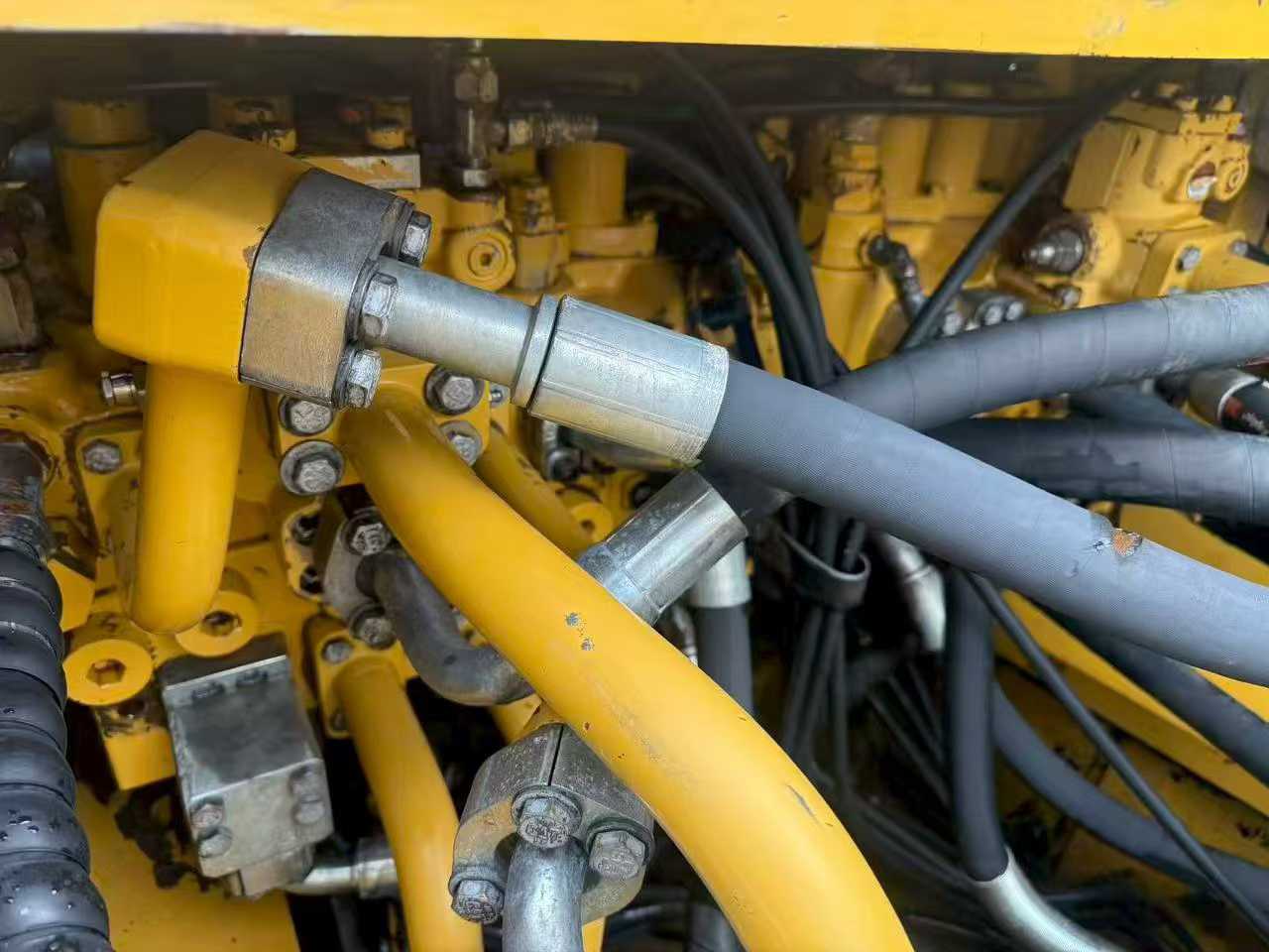 Used Caterpillar 349EL Excavator 2016 Model / 8