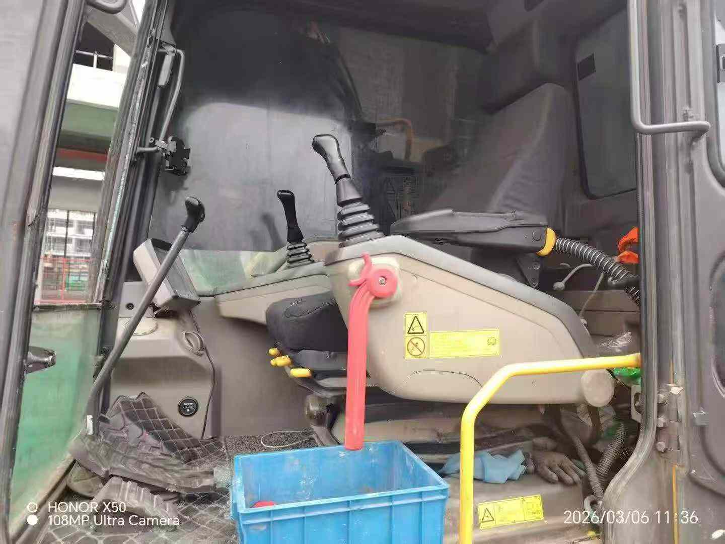 Used Volvo L120E Excavator 2020 Model / 5