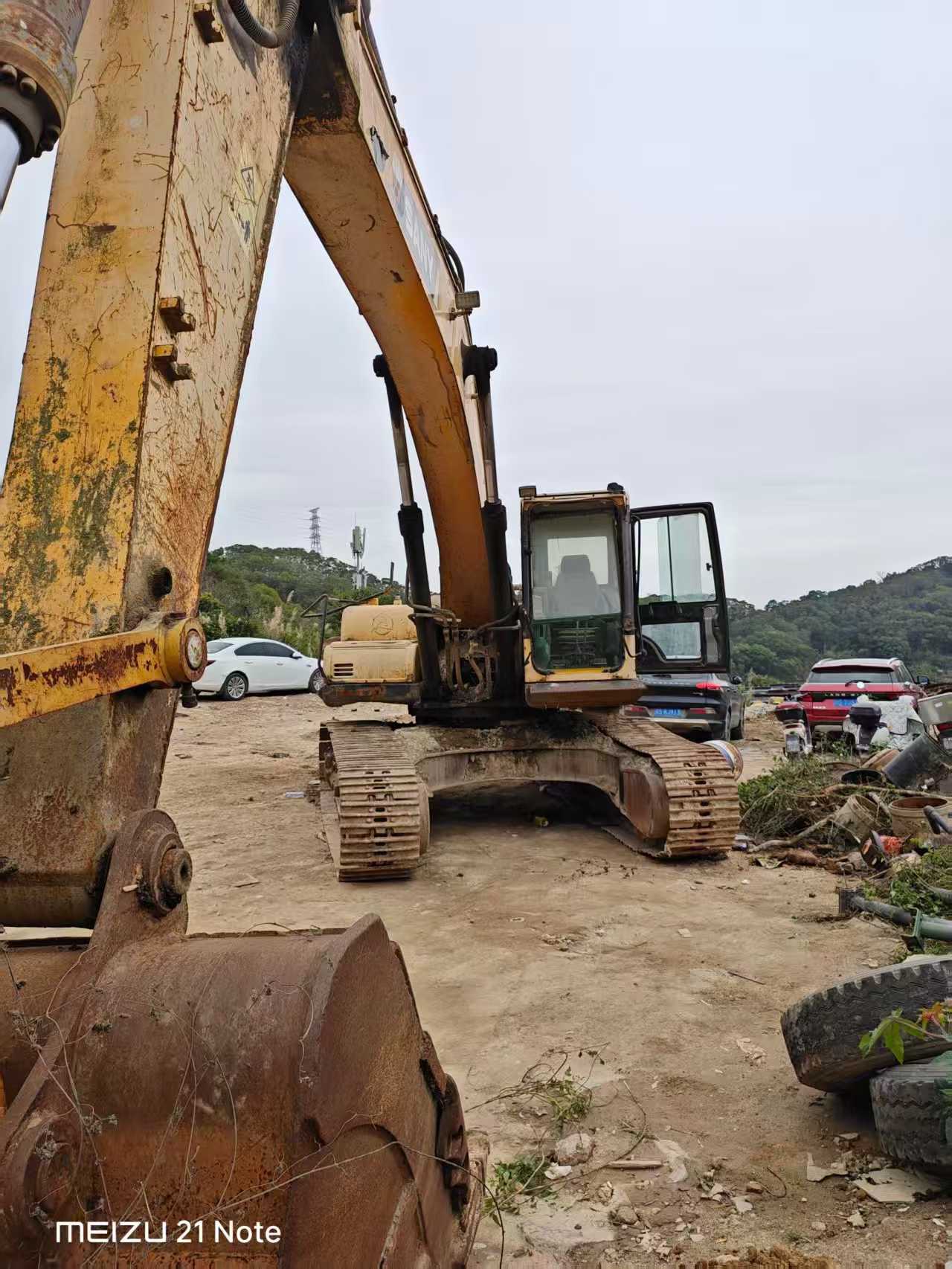 Used Sany SY305C Excavator 2016 Model / 3