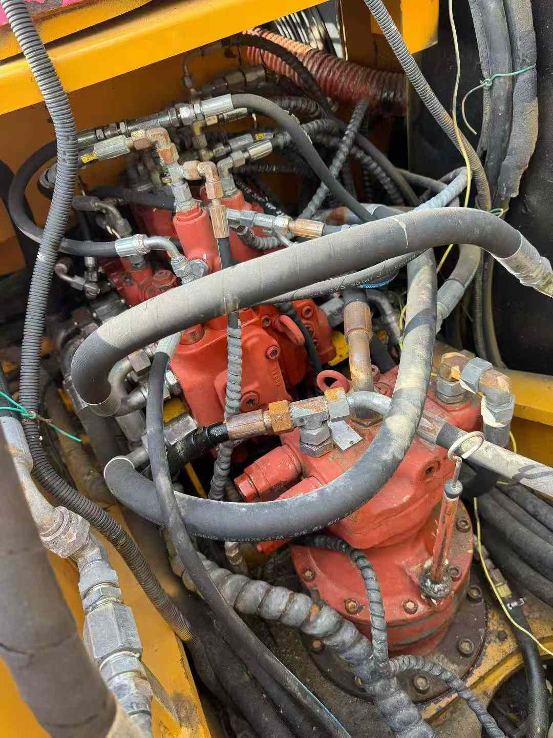 Used Sany SY135 Excavator 2016 Model / 5