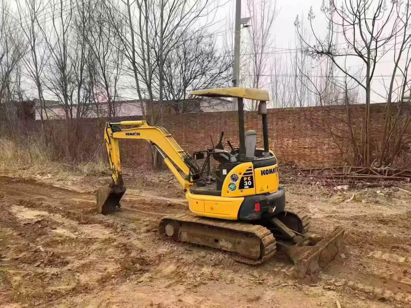 Used Komatsu PC30-1 Excavator 2016 Model / 3