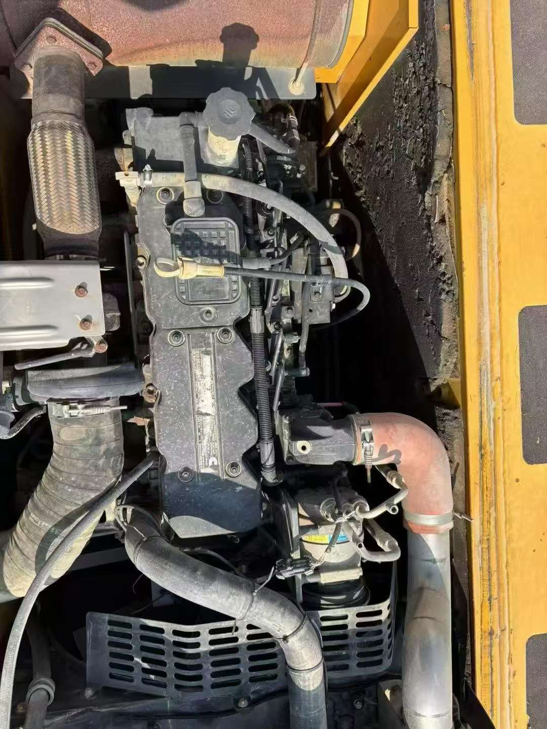 Used XCMG XE215D Excavator 2018 Model / 7