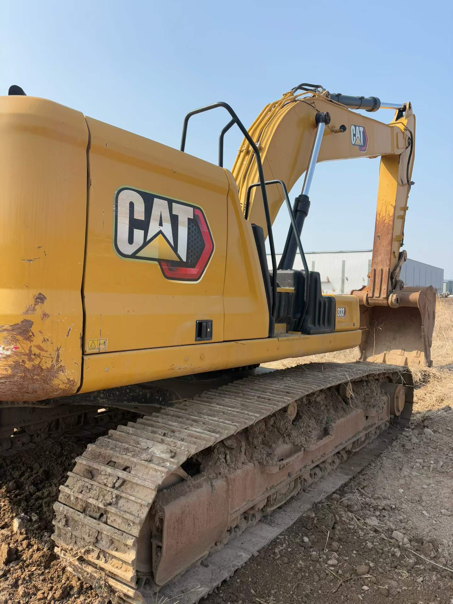 Used Caterpillar CAT333  Excavator 2022 Model / 3