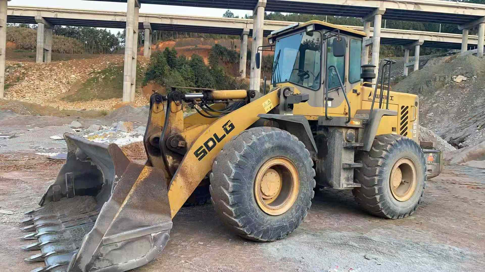 Buy SDLG LG952L Used Loader / 2