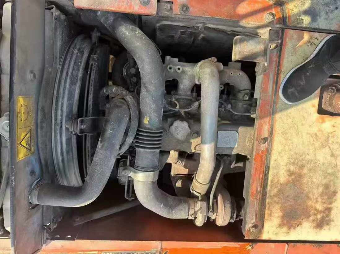 Used Hitachi EX120-6 Excavator 2016 Model / 4