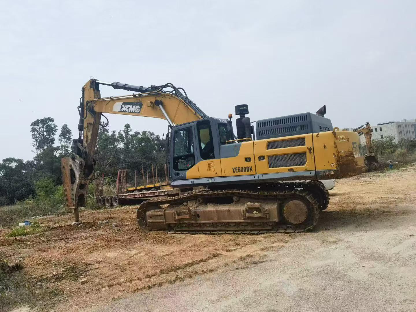 Used XCMG XE490DK Excavator 2016 Model / 2