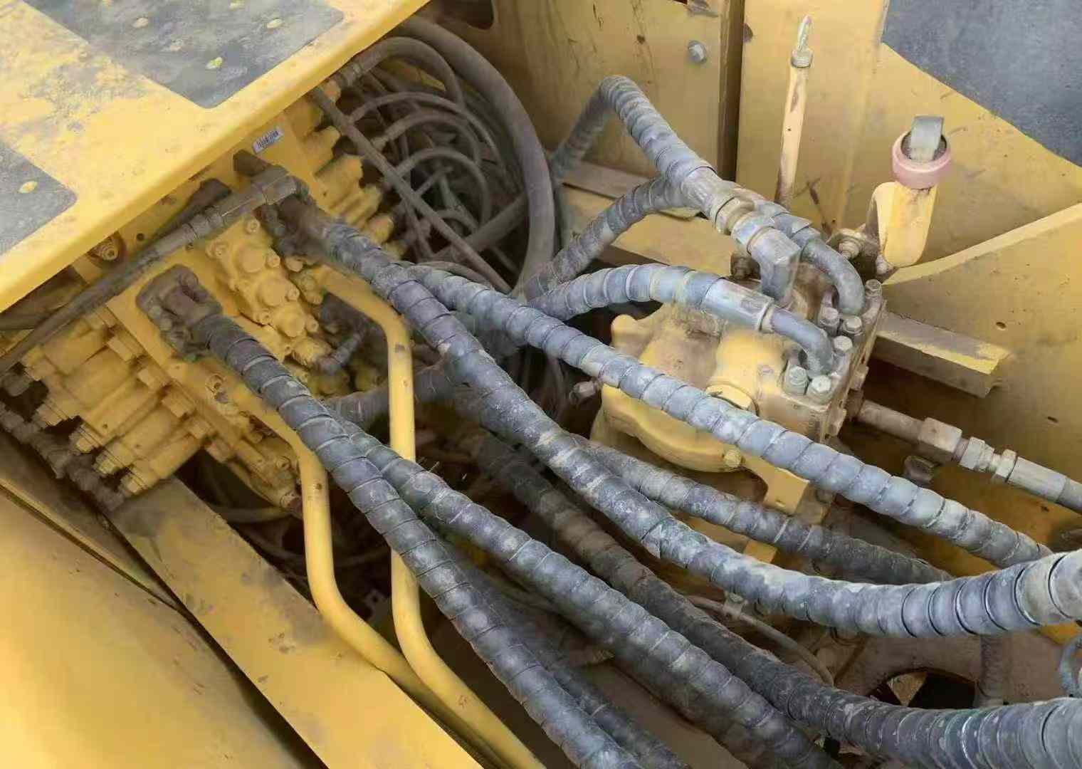 Used Komatsu PC240-6 Excavator 2016 Model / 5