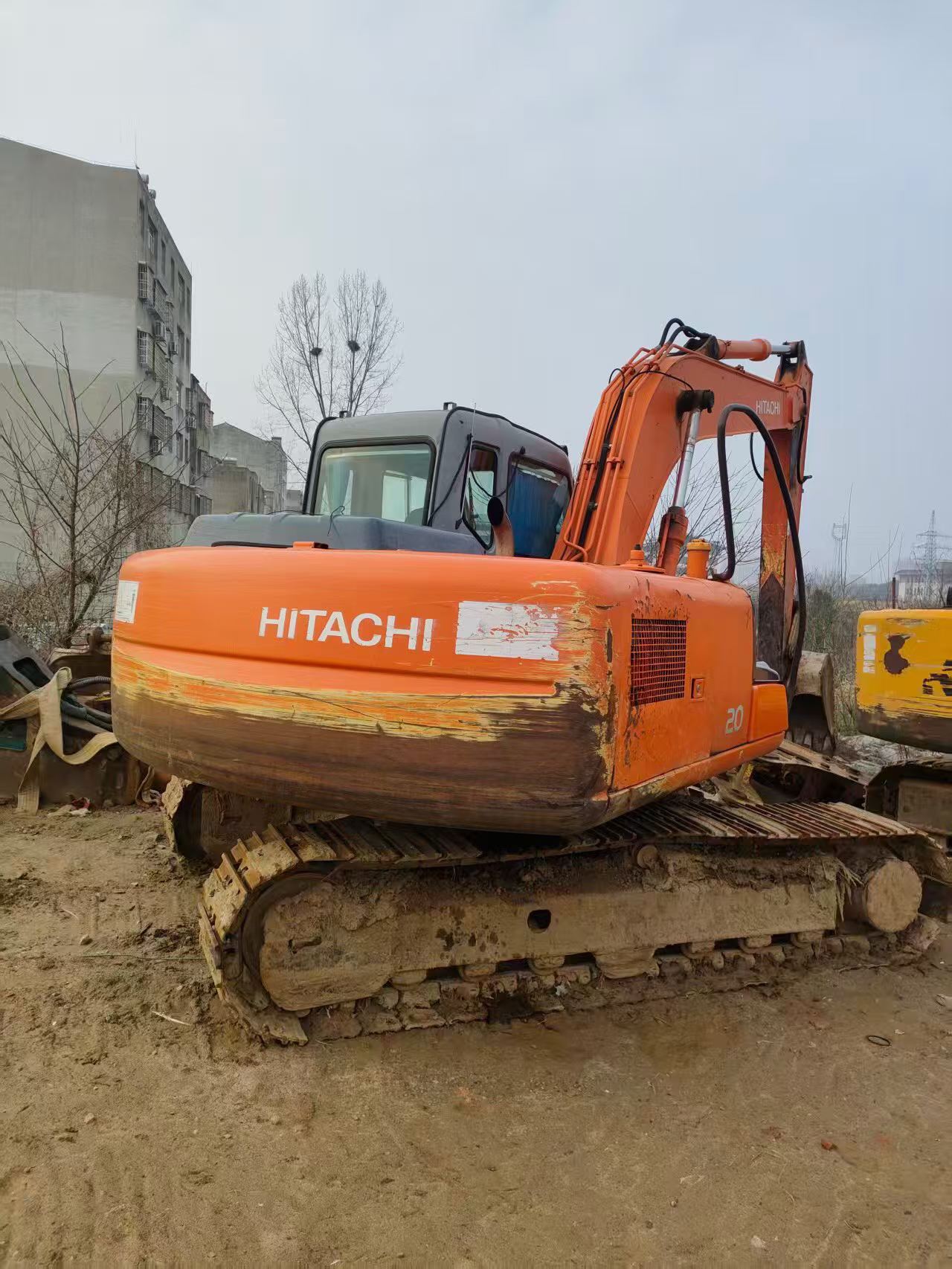 Used Hitachi EX120-6 Excavator 2013 Model / 3
