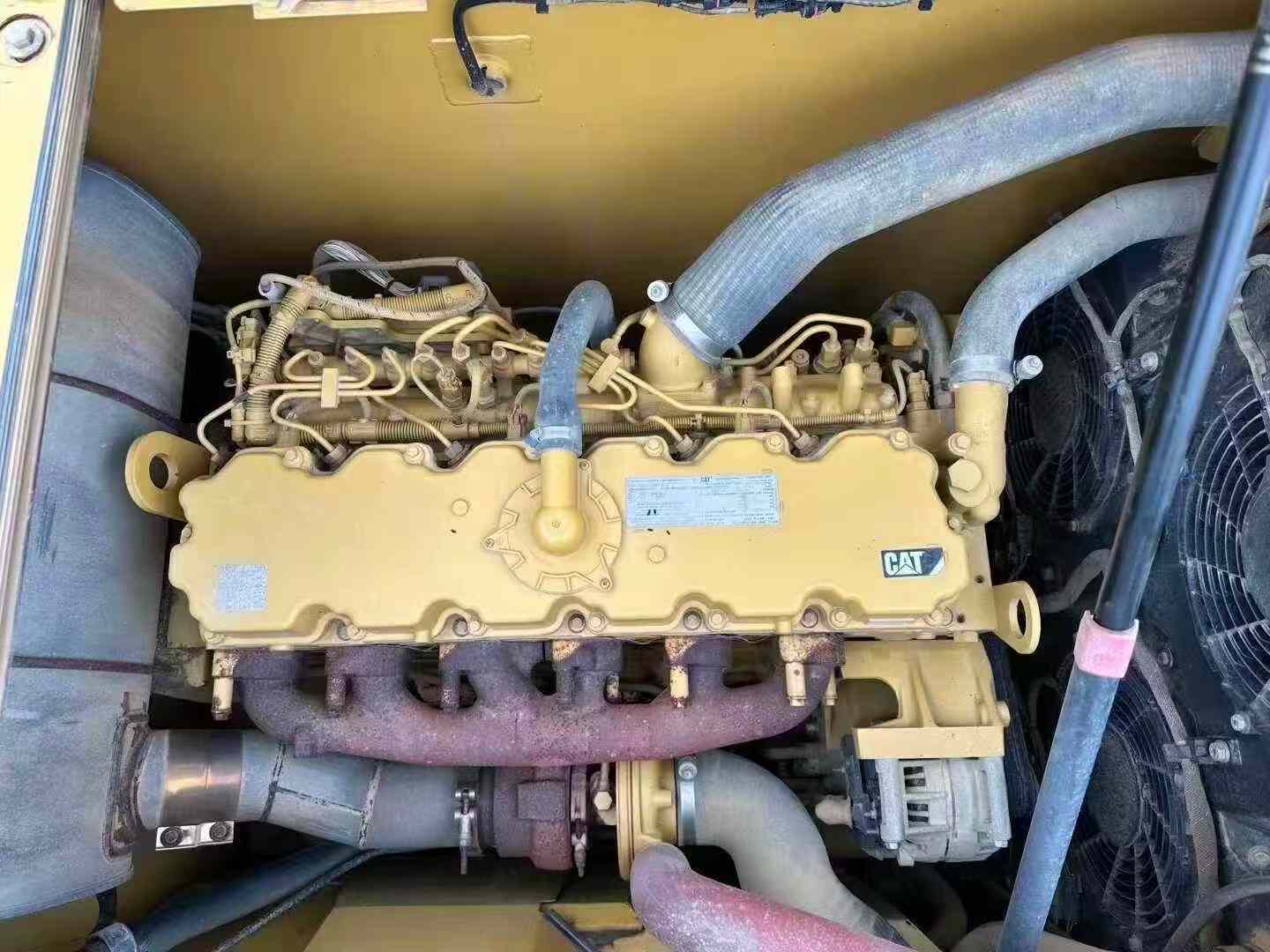 Used Caterpillar 323 Excavator 2020 Model / 3