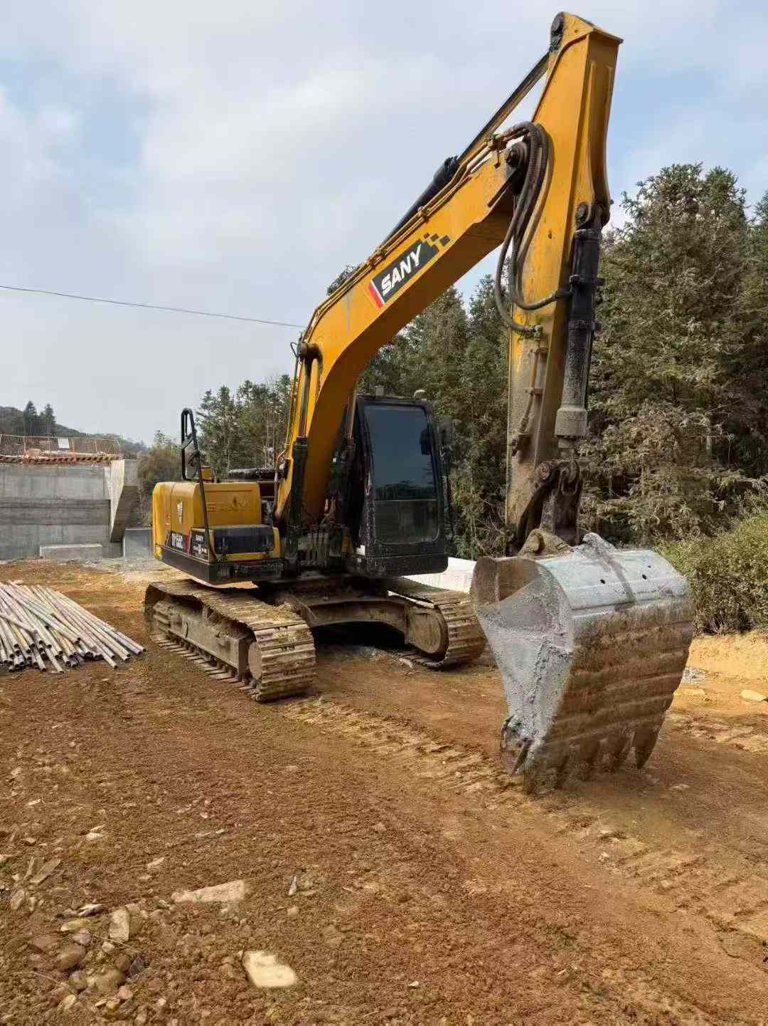 Used Sany SY135 Excavator 2022 Model / 8