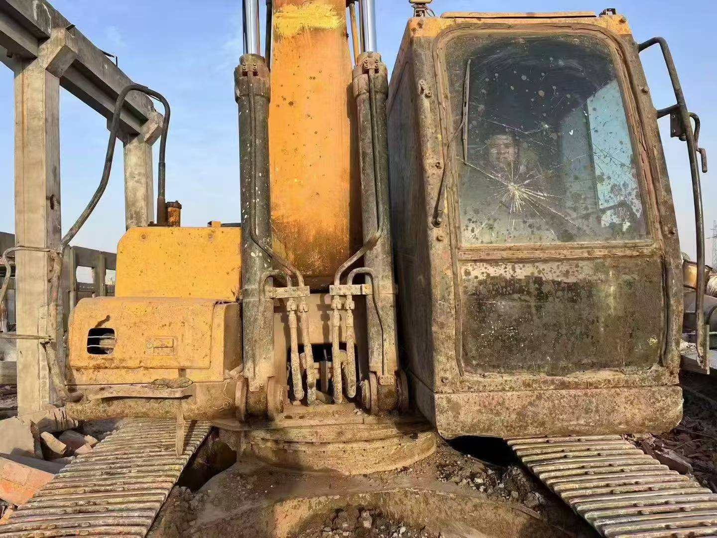 Used Hyundai R215-7 Excavator 2018 Model / 6