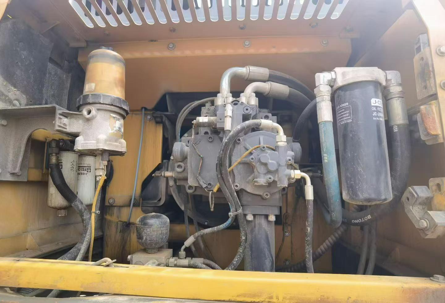 Used XCMG XE490DK Excavator 2016 Model / 9