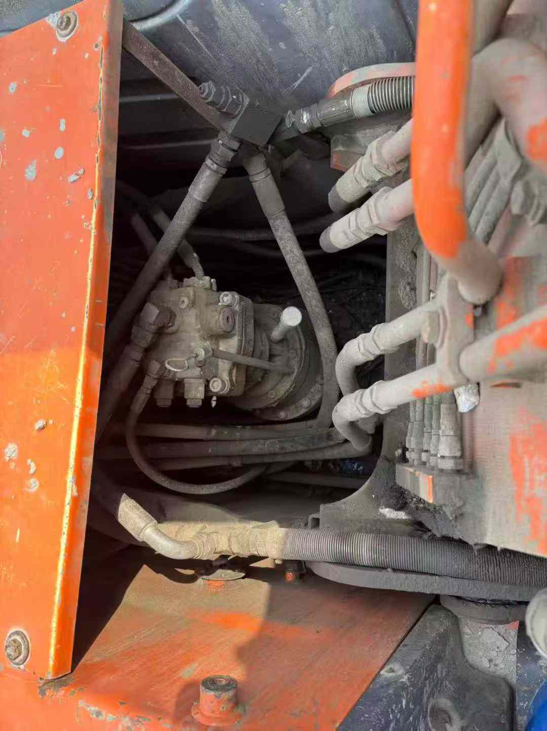 Used Hitachi EX120-6 Excavator 2016 Model / 8