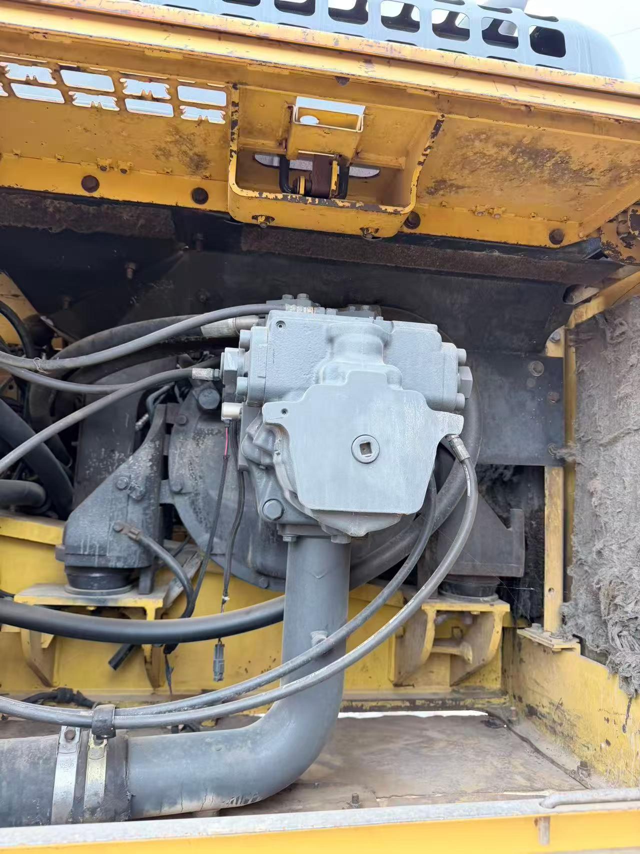 Used Komatsu PC350-7 Excavator 2016 Model / 6