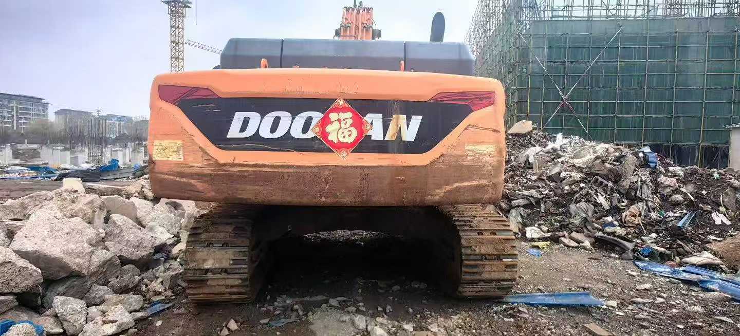 Used Caterpillar 336E Excavator 2020 Model / 3