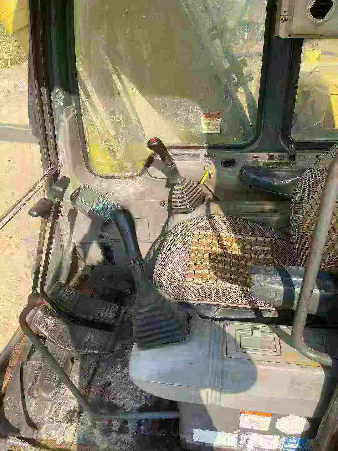 Used Komatsu PC120-6 Excavator 2016 Model / 8