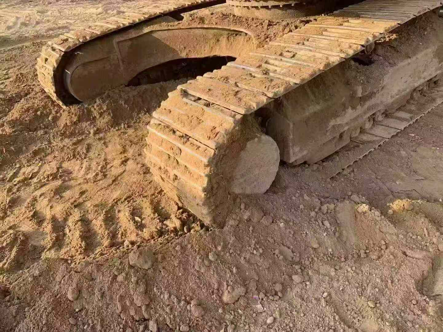 Used Komatsu PC240-6 Excavator 2016 Model / 7