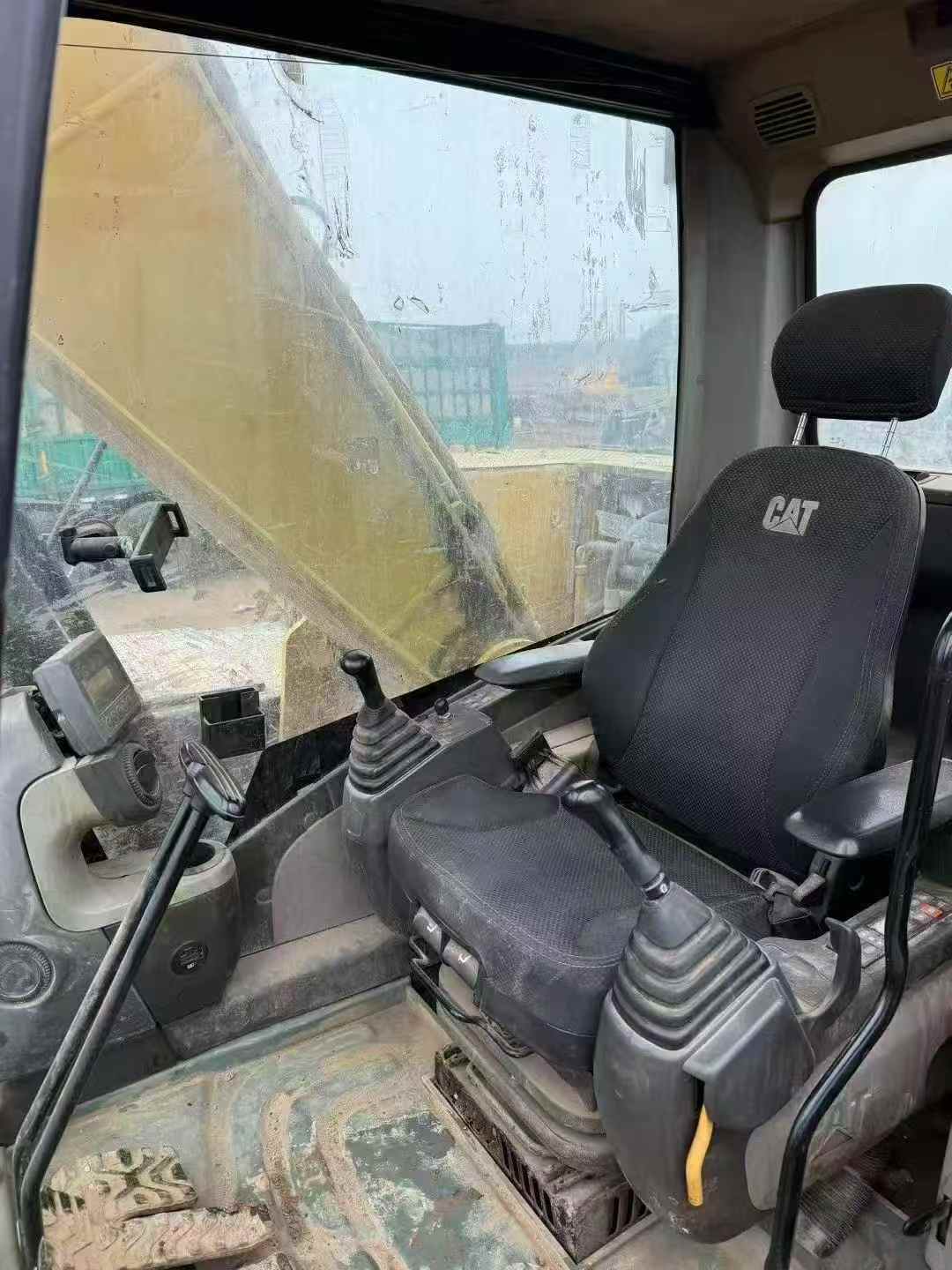 Used Caterpillar 320D2GC Excavator 2017 Model / 6