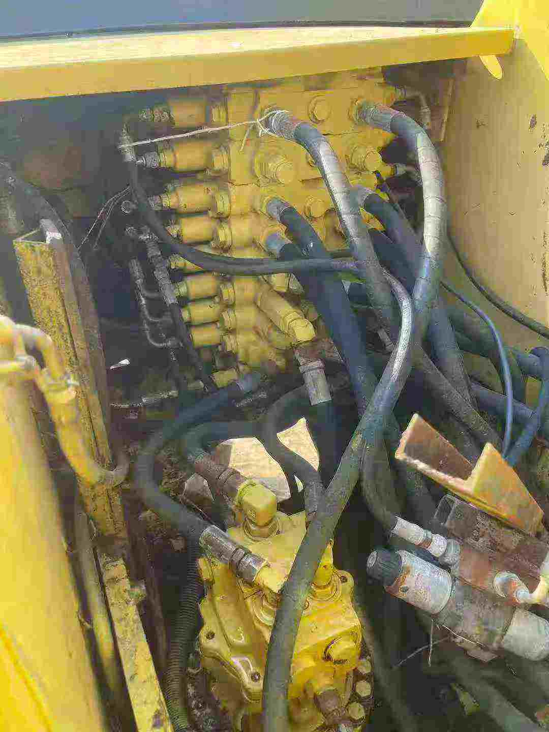 Used Komatsu PC120-6 Excavator 2016 Model / 6