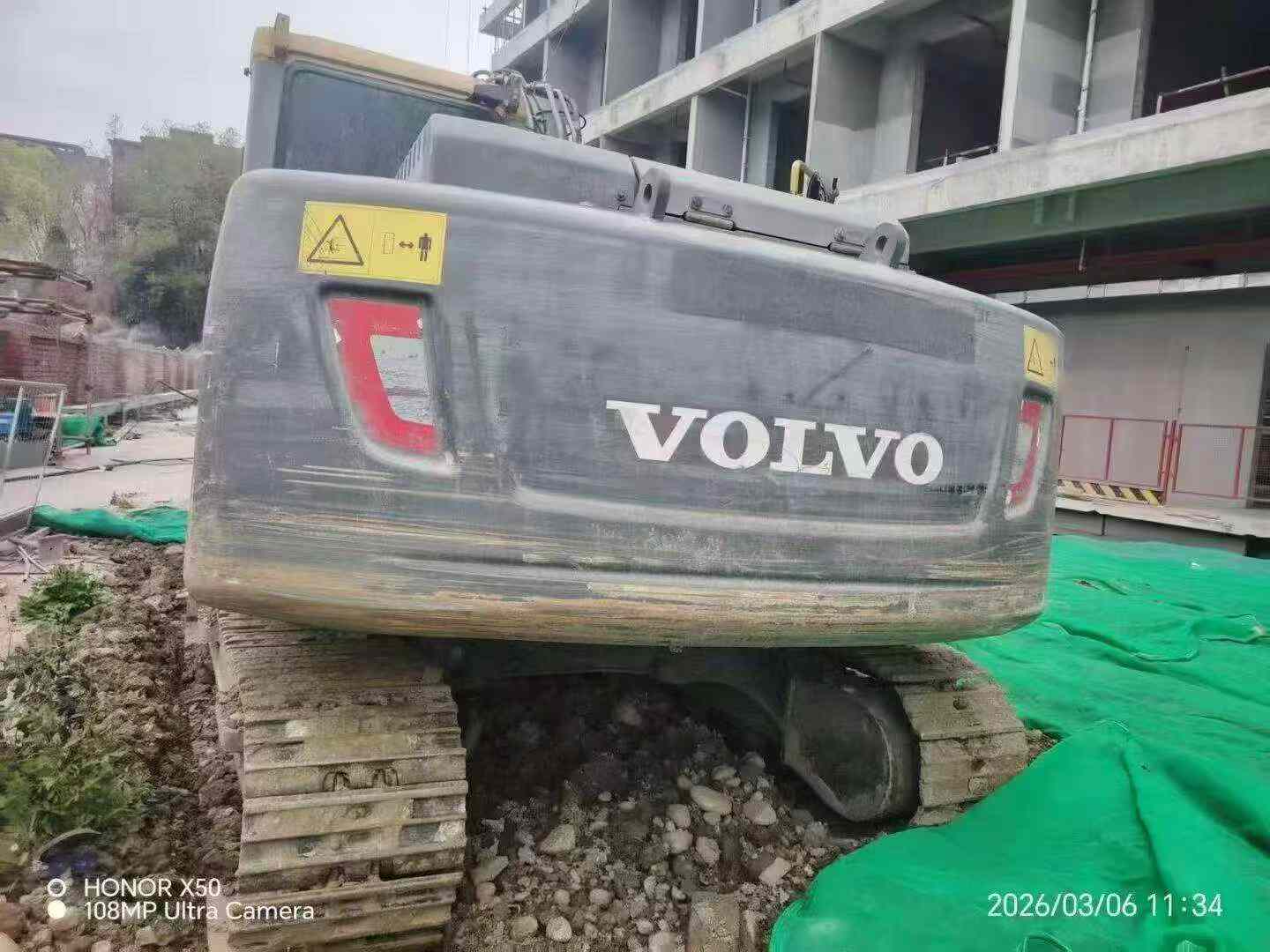 Used Volvo L120E Excavator 2020 Model / 7