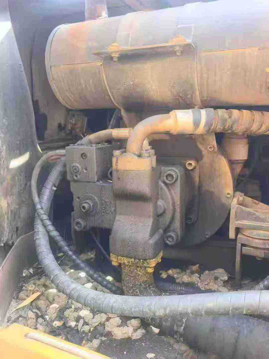 Used Sany SY95C Excavator 2016 Model / 3