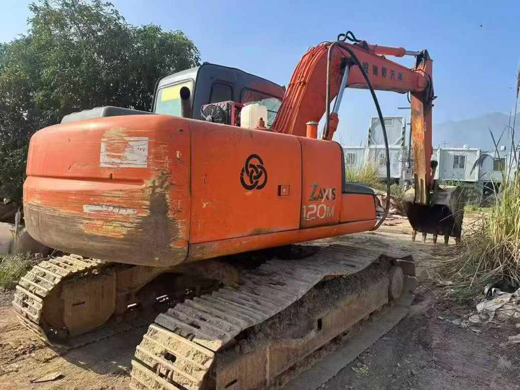 Used Hitachi EX120-6 Excavator 2016 Model / 3