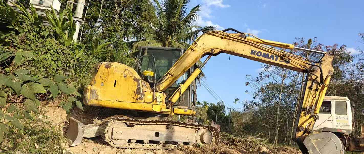 Used Komatsu PC70-8 Excavator 2017 Model / 2