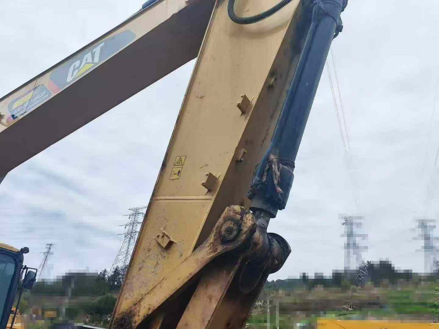 Used Caterpillar 330B Excavator 2016 Model / 3