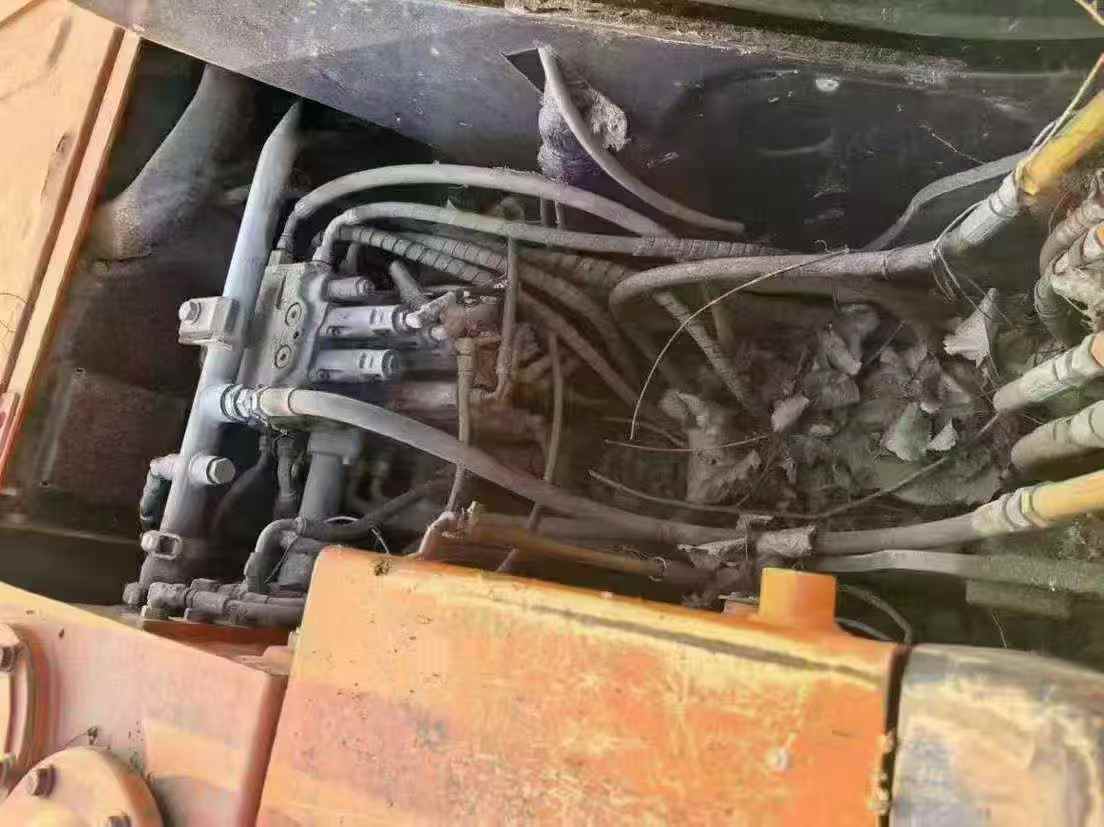 Used Hitachi ZX60-5G Excavator 2014 Model / 6