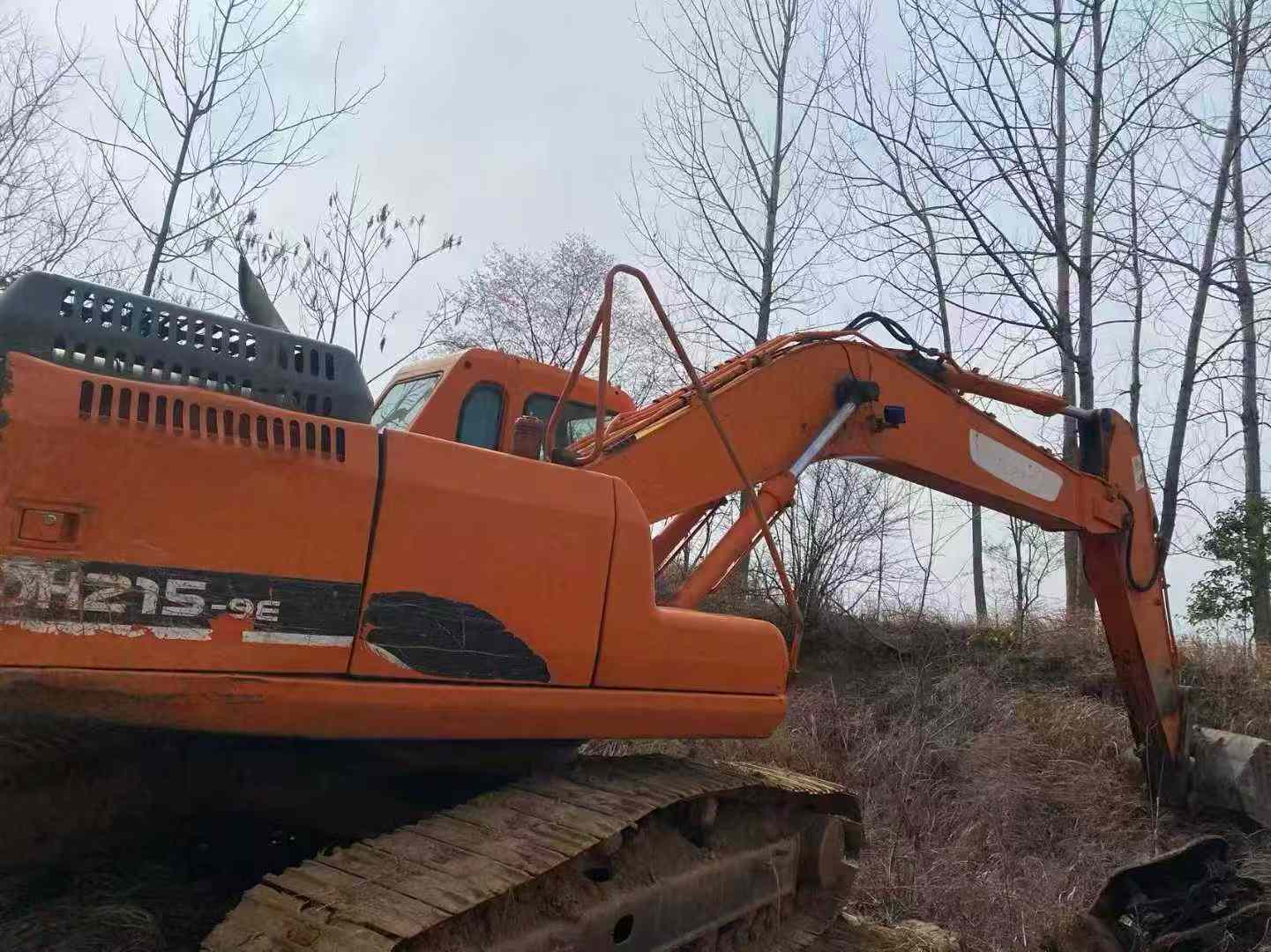 Used Doosan DH215-9E Excavator 2013 Model / 2