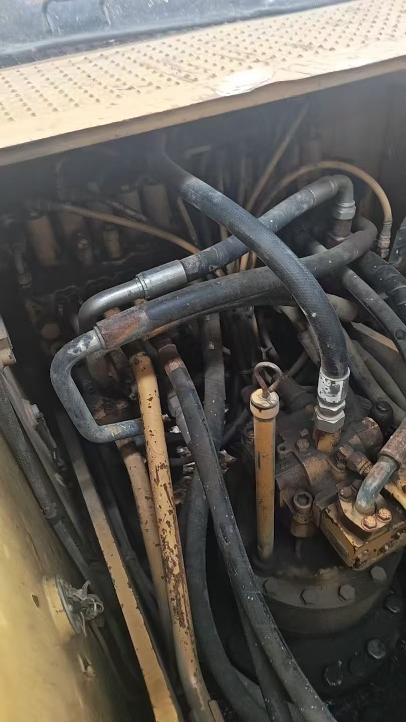 Used Caterpillar 320A Excavator 2016 Model / 7