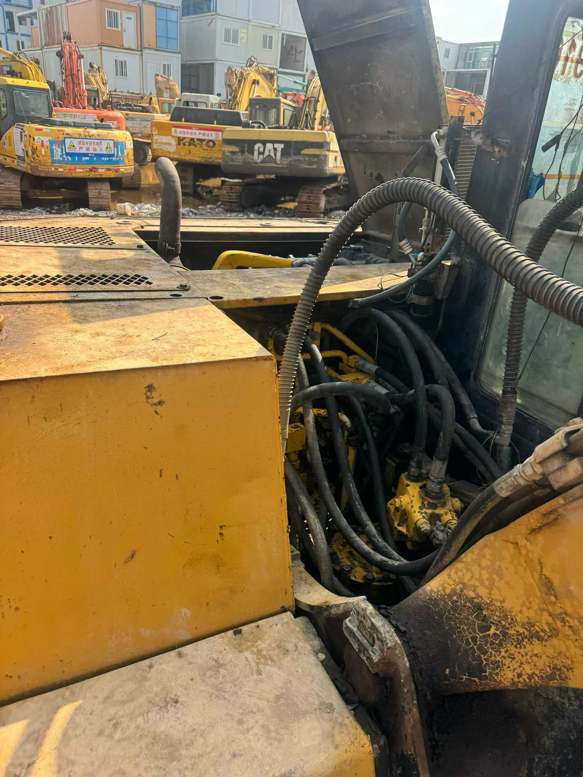 Used Komatsu PC120-5 Excavator 2016 Model / 2