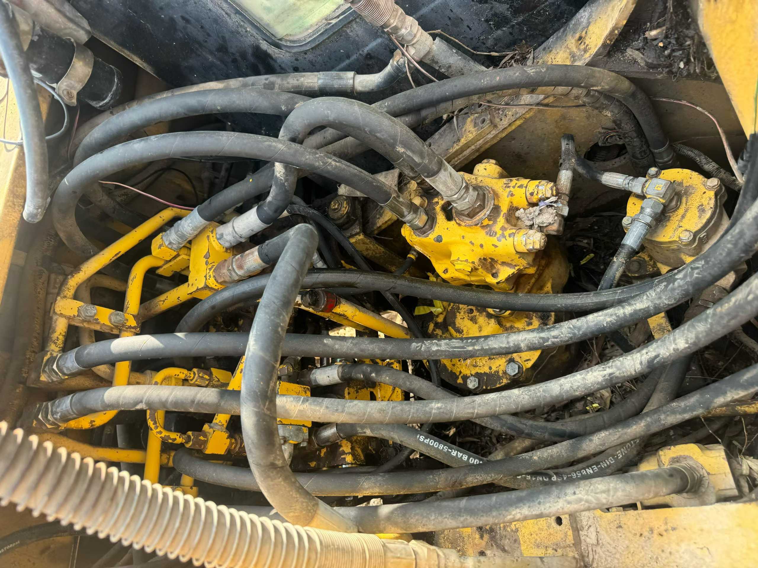 Used Komatsu PC120-5 Excavator 2016 Model / 5