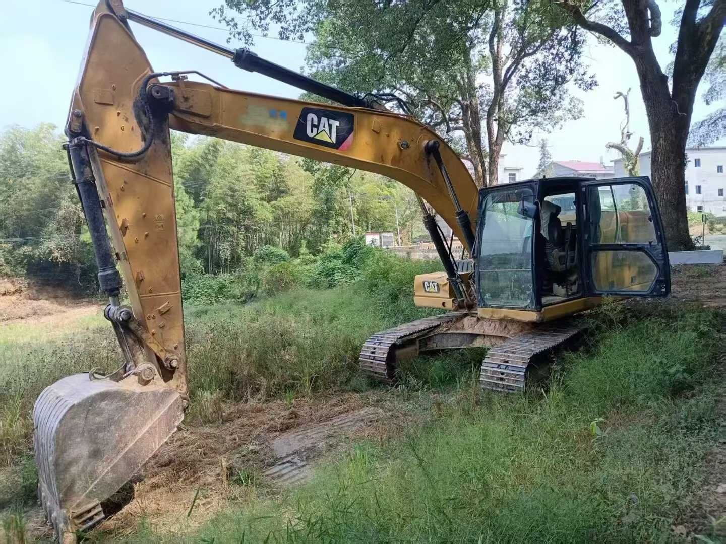 Used Caterpillar 320A Excavator 2018 Model / 2