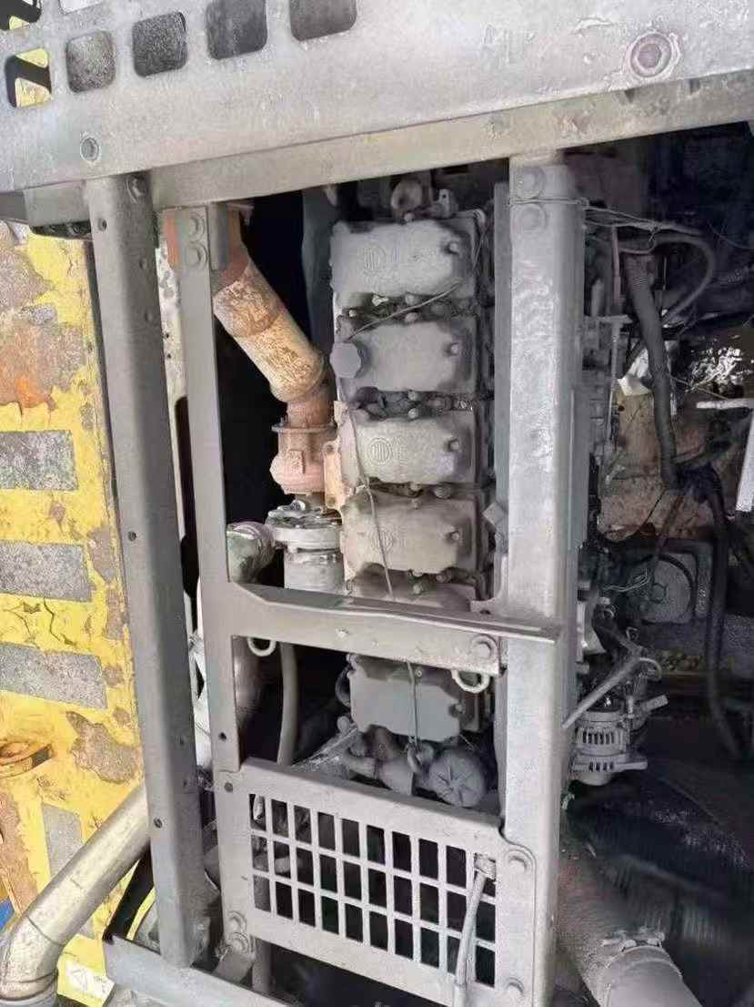 Used XCMG XE700C Excavator 2016 Model / 9