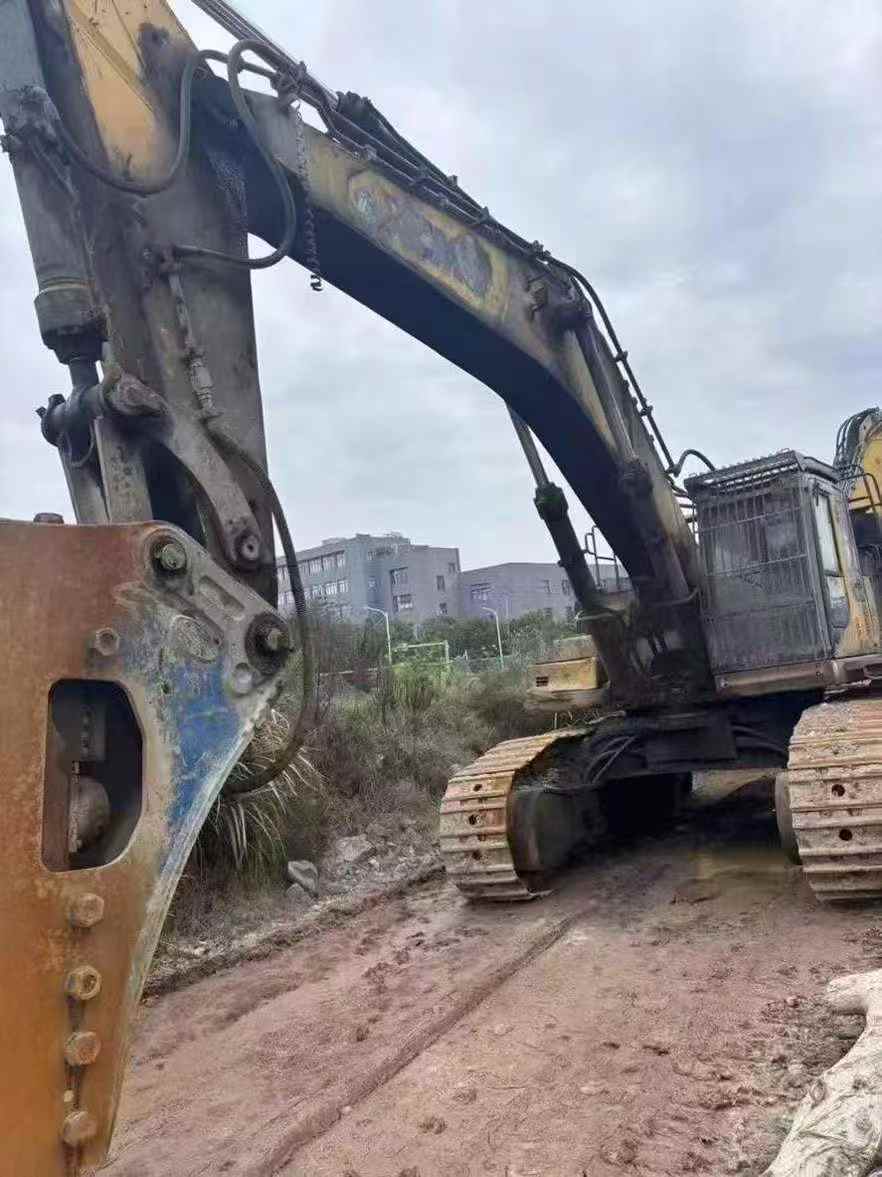 Used XCMG XE700C Excavator 2016 Model / 5